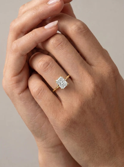 Radiant Cut Solitaire