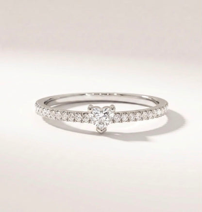 Minimal Heart Ring