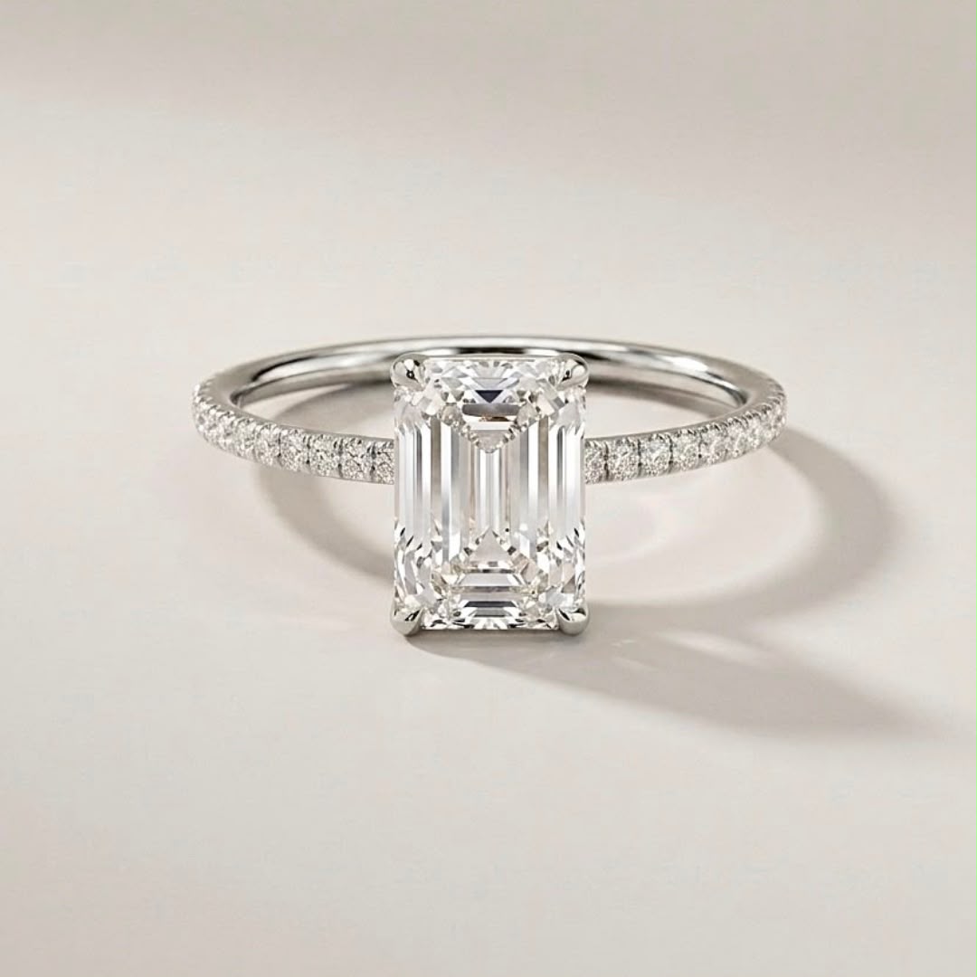 Emerald Solitaire Ring