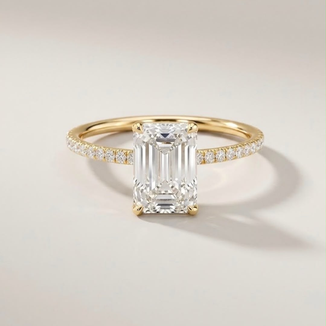 Emerald Solitaire Ring