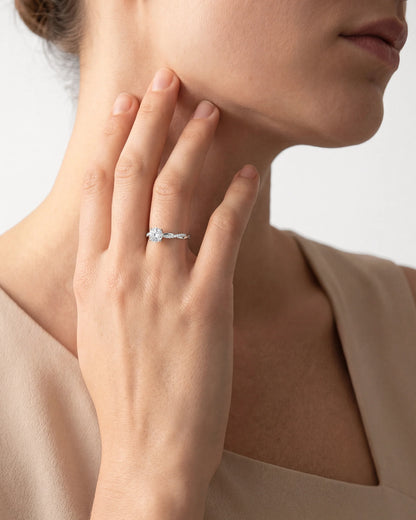 Round Cut Twisted Ring