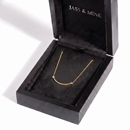 Smile Bar Necklace