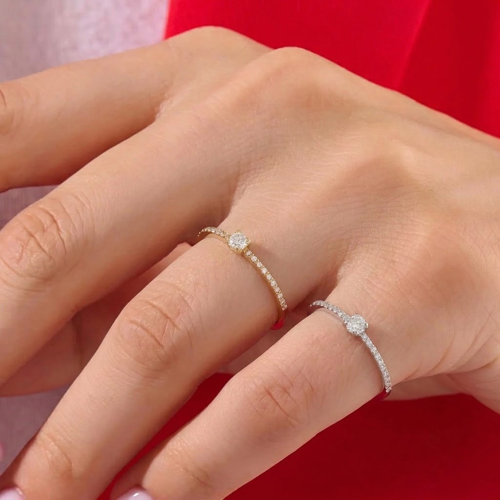 Minimal Solitaire Ring